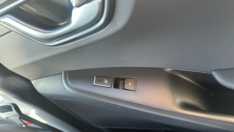 Hyundai IONIQ 1.6 GDi Hybrid Premium SE 5dr DCT Hybrid Hatchback